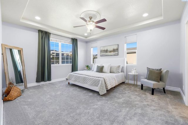 1882 Nova Ln, Richland, WA 99352