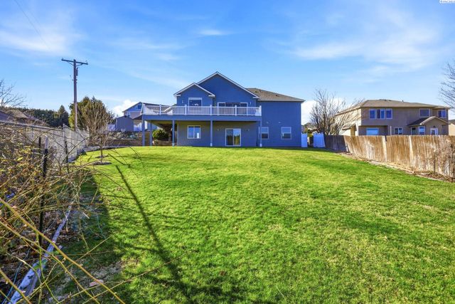 1882 Nova Ln, Richland, WA 99352