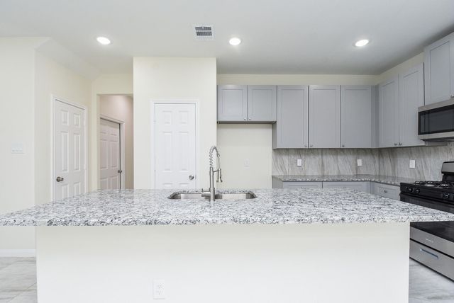 2807 Topiary Lane, Houston, TX 77014