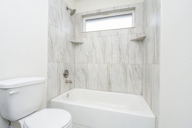 2807 Topiary Lane, Houston, TX 77014
