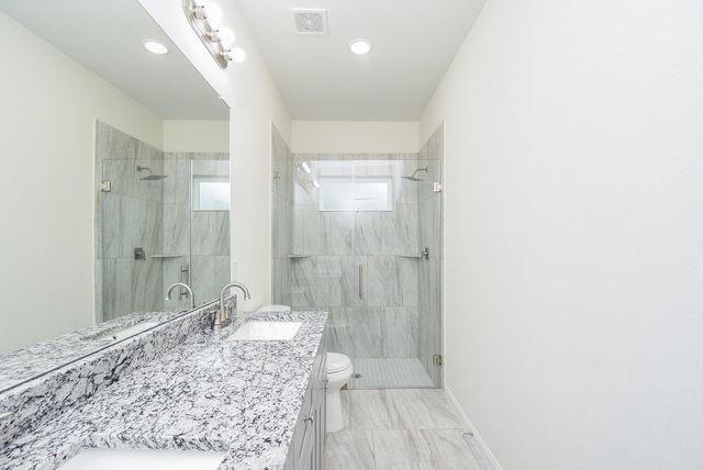 2807 Topiary Lane, Houston, TX 77014