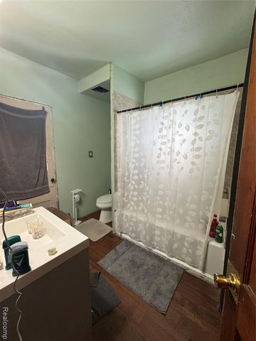 148 Waverly Street, Highland Park, MI 48203