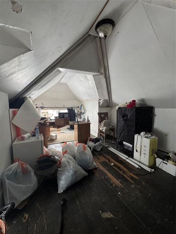 148 Waverly Street, Highland Park, MI 48203