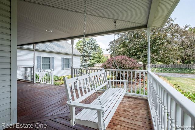 11030 Marshall Road, South Lyon, MI 48178