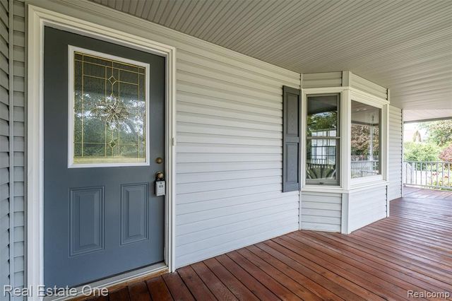 11030 Marshall Road, South Lyon, MI 48178