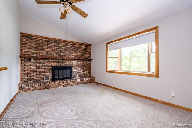 11030 Marshall Road, South Lyon, MI 48178