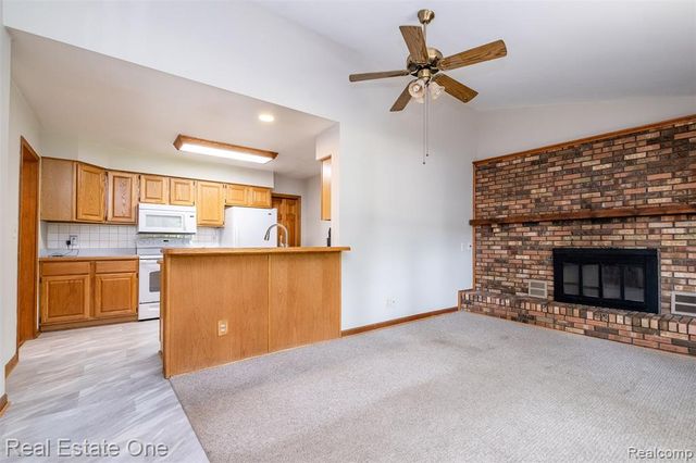 11030 Marshall Road, South Lyon, MI 48178