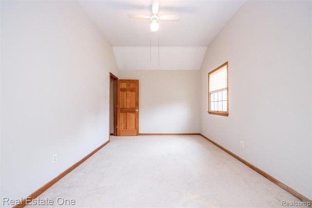 11030 Marshall Road, South Lyon, MI 48178