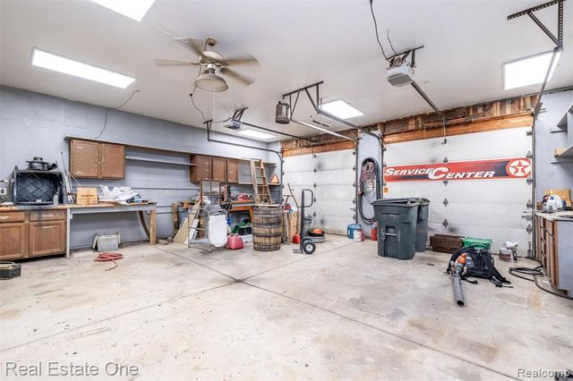 11030 Marshall Road, South Lyon, MI 48178