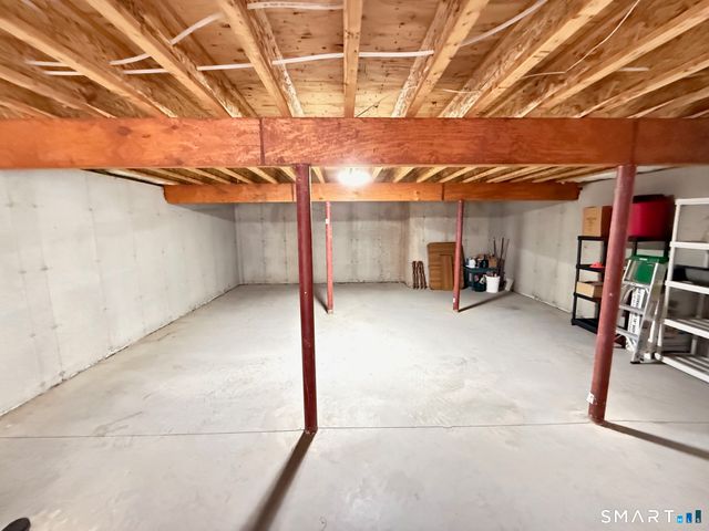 270 New Britain Road 16, Berlin, CT 06037