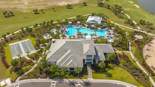 3231 ALBA CIRCLE, Bradenton, FL 34211