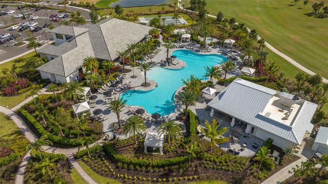 3231 ALBA CIRCLE, Bradenton, FL 34211