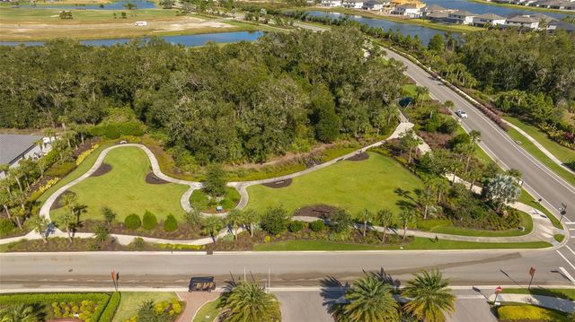 3231 ALBA CIRCLE, Bradenton, FL 34211