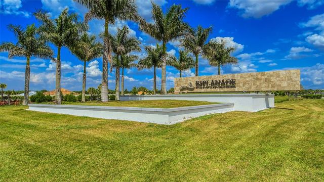 3231 ALBA CIRCLE, Bradenton, FL 34211