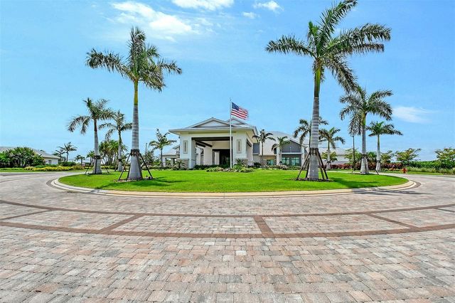 3231 ALBA CIRCLE, Bradenton, FL 34211