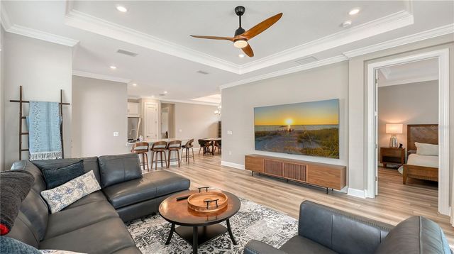3231 ALBA CIRCLE, Bradenton, FL 34211