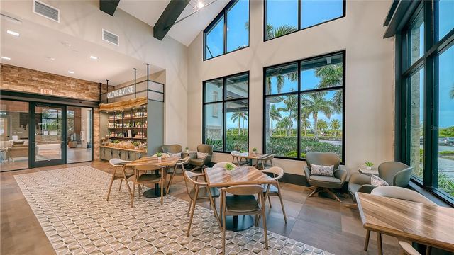 3231 ALBA CIRCLE, Bradenton, FL 34211