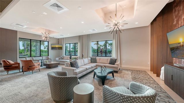 3231 ALBA CIRCLE, Bradenton, FL 34211