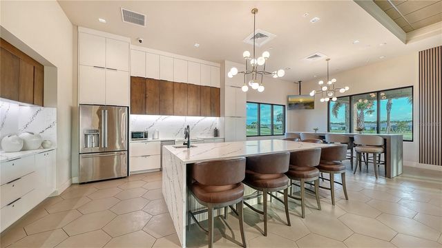 3231 ALBA CIRCLE, Bradenton, FL 34211