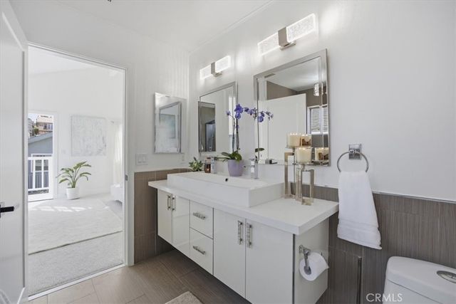 1633 Steinhart Avenue, Redondo Beach, CA 90278