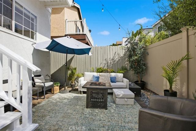 1633 Steinhart Avenue, Redondo Beach, CA 90278