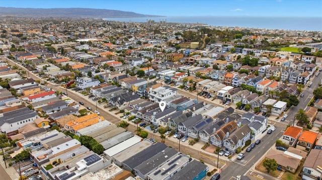1633 Steinhart Avenue, Redondo Beach, CA 90278