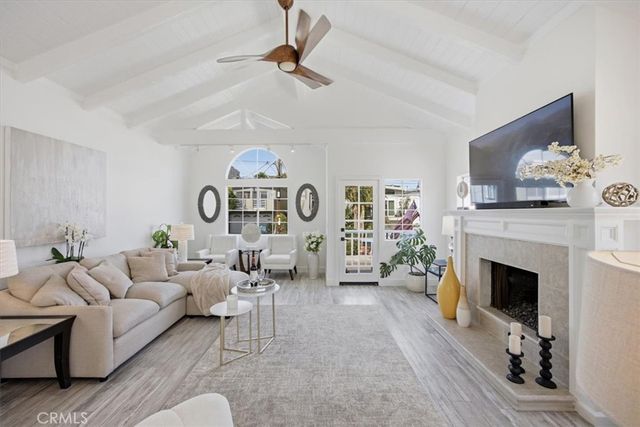 1633 Steinhart Avenue, Redondo Beach, CA 90278