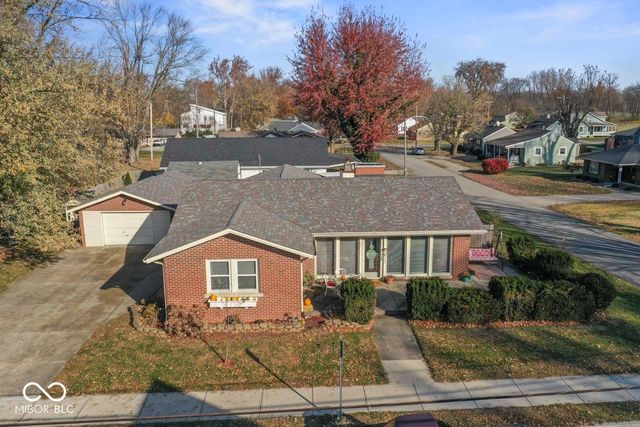 235 E Water Street, Pendleton, IN 46064