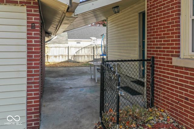 235 E Water Street, Pendleton, IN 46064