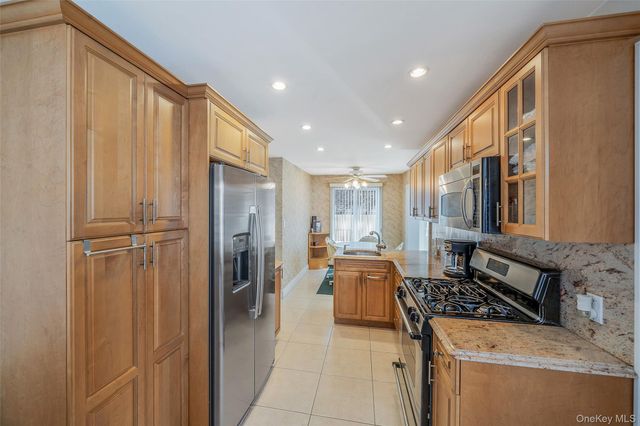 232 Waldorf Avenue, Elmont, NY 11003