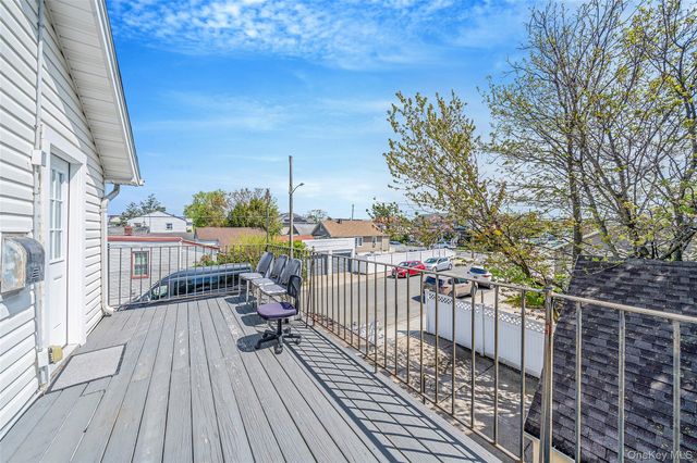 232 Waldorf Avenue, Elmont, NY 11003