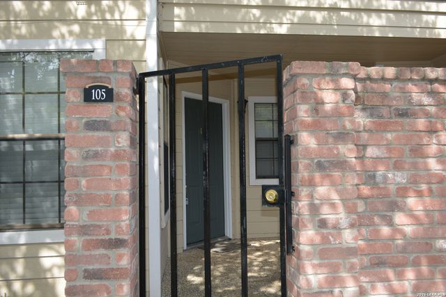 11610 Vance Jackson Rd Apt 105, San Antonio, TX 78230
