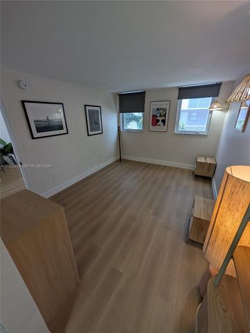 1666 W Ave 305 305, Miami Beach, FL 33139
