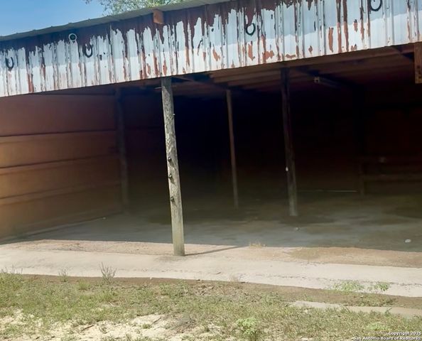 1584 Hidden Fawn, Canyon Lake, TX 78133