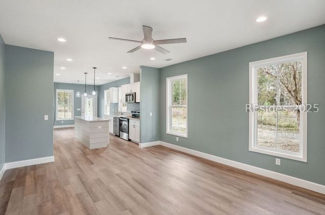 23 Seabrook Center Rd, Seabrook, SC 29940