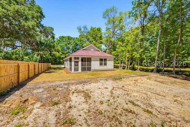 23 Seabrook Center Rd, Seabrook, SC 29940