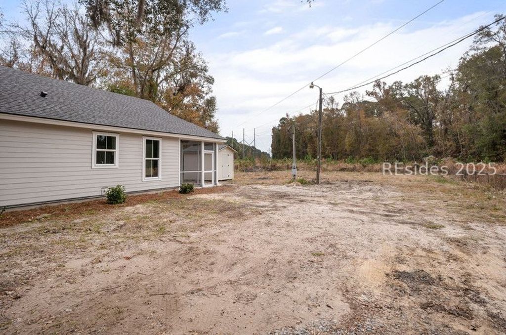 23 Seabrook Center Rd, Seabrook, SC 29940