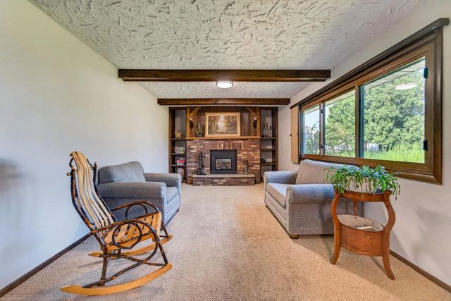 4552 Falcon Court, Cottage Grove, WI 53527