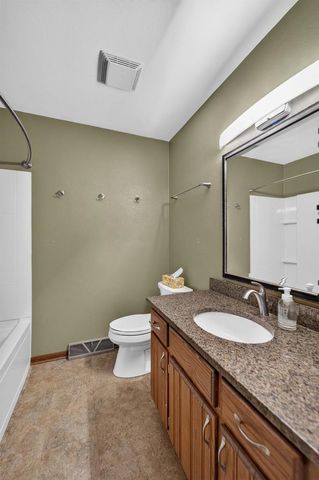4552 Falcon Court, Cottage Grove, WI 53527