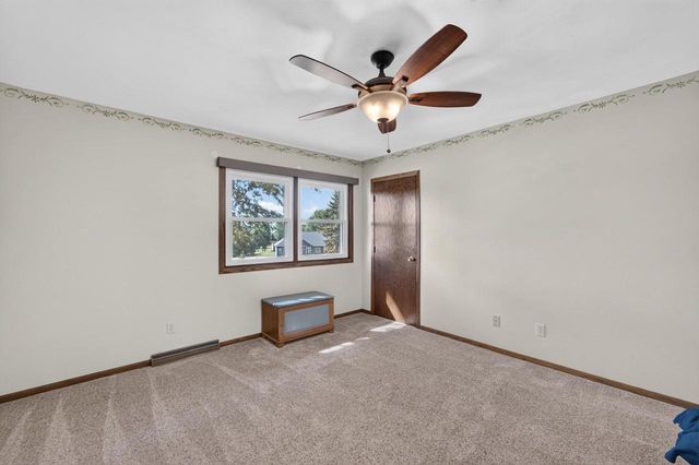 4552 Falcon Court, Cottage Grove, WI 53527