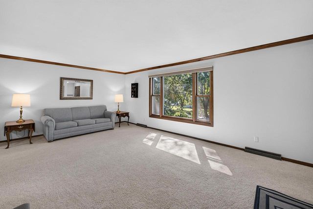 4552 Falcon Court, Cottage Grove, WI 53527