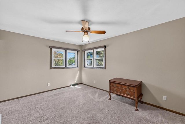 4552 Falcon Court, Cottage Grove, WI 53527