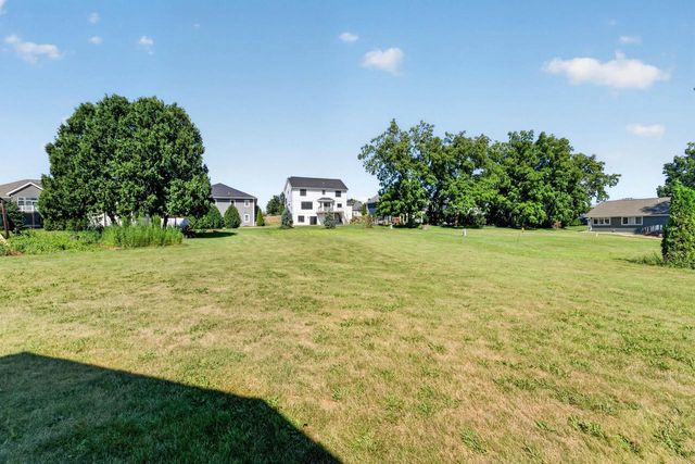 4552 Falcon Court, Cottage Grove, WI 53527