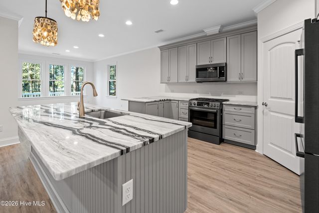 465 Lockwood Lane SW, Supply, NC 28462