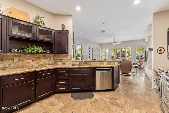 41617 N EMERALD LAKE Drive, Anthem, AZ 85086