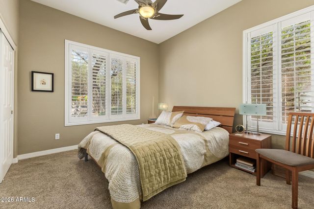 41617 N EMERALD LAKE Drive, Anthem, AZ 85086