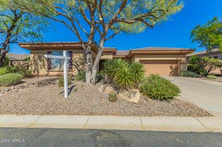 41617 N EMERALD LAKE Drive, Anthem, AZ 85086