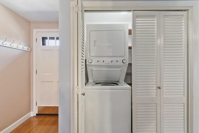 292 Apache Way 292, Tewksbury, MA 01876