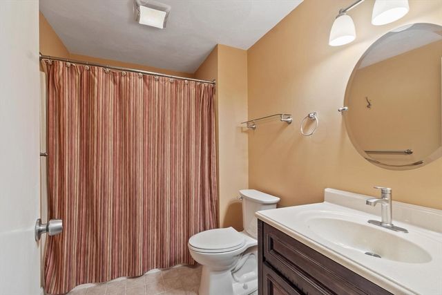 292 Apache Way 292, Tewksbury, MA 01876
