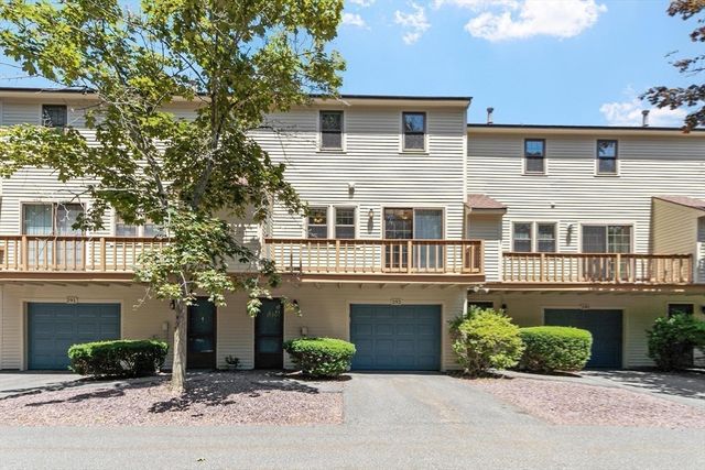 292 Apache Way 292, Tewksbury, MA 01876